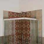 Garibaldi - Boutique With Breakfast Included - Jacuzzi Available 3*