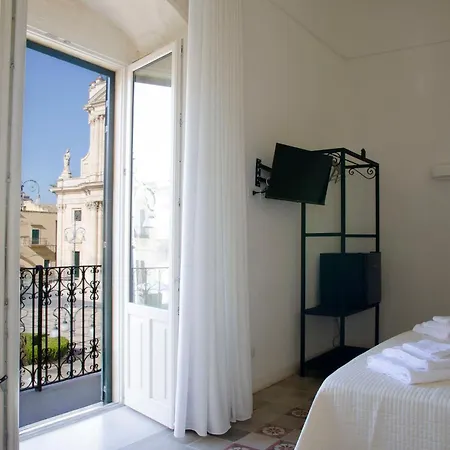Garibaldi - Boutique With Breakfast Included - Jacuzzi Available